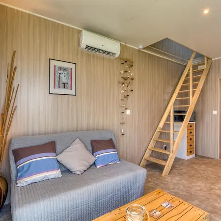 Maison Greenkub Σπίτι διακοπών *